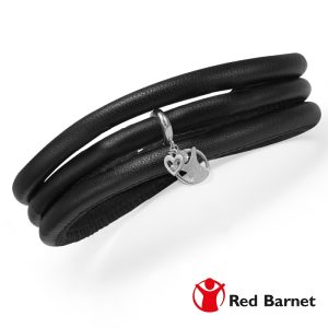 Valentine/Red barnet, 6 mm black, silver charm